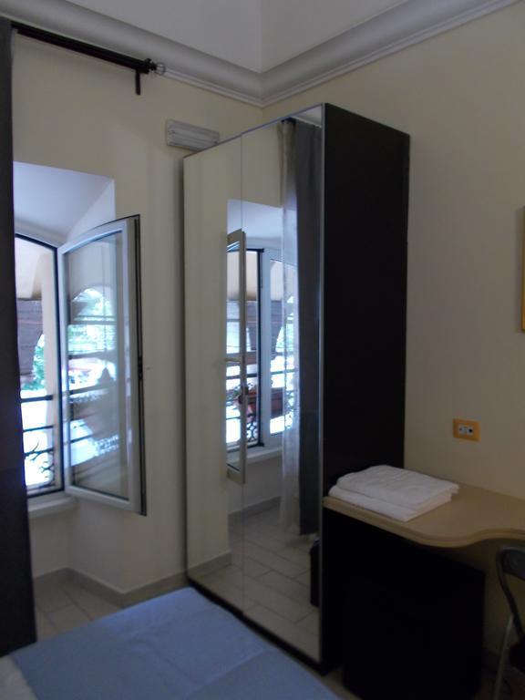 Bed And Breakfast Beautiful Roma Exterior foto