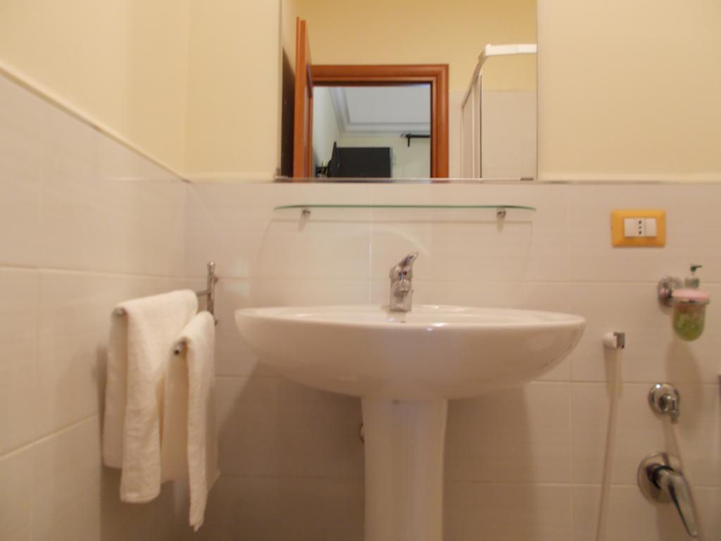Bed And Breakfast Beautiful Roma Exterior foto